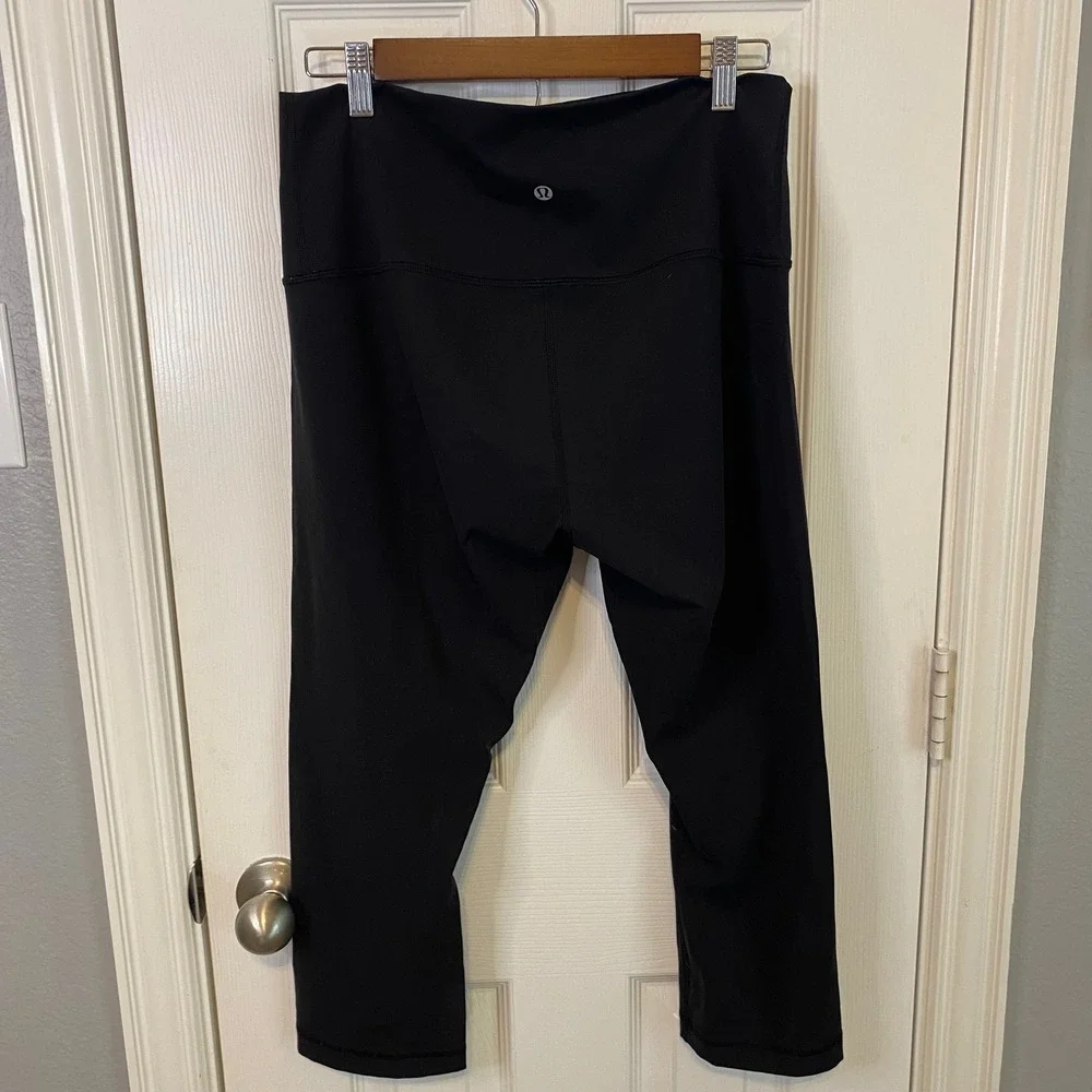 lululemon Women's Black Align Crop Foldover Waist Leggings Size 10 Nulu
